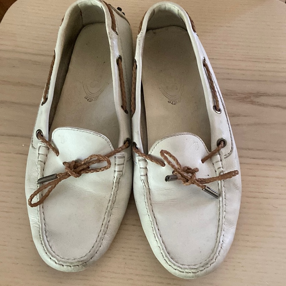 Tod’s driving shoes